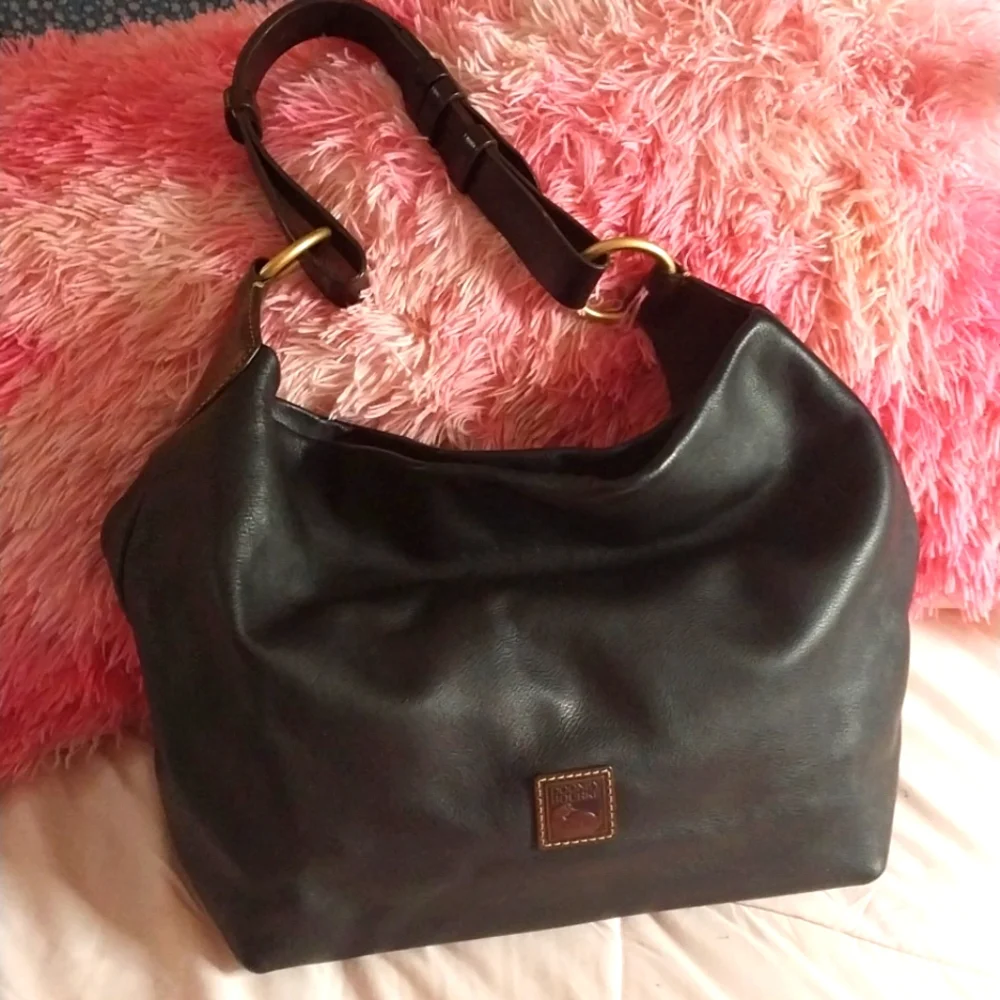 Dooney and Bourke Large Hobo - Picture 1 of 12